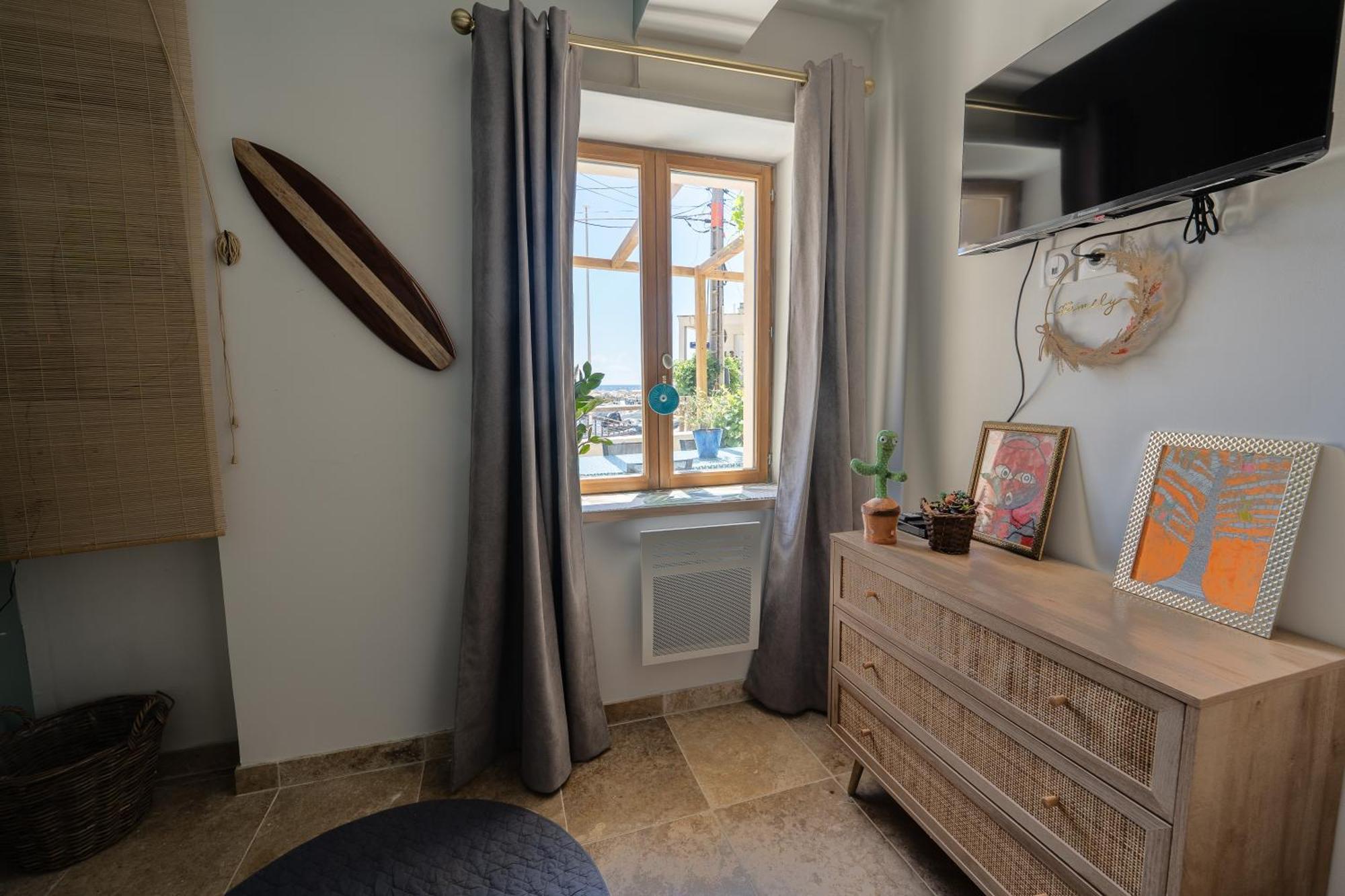 アンシュエス・ラ・ルドンヌ Le Cabanon - Les Pieds Dans L'Eau - Calanques - Wifiヴィラ 部屋 写真